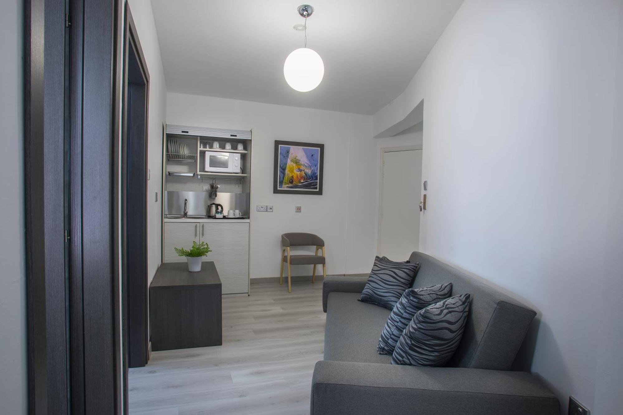 Blazer Residence Lárnaka Eksteriør bilde